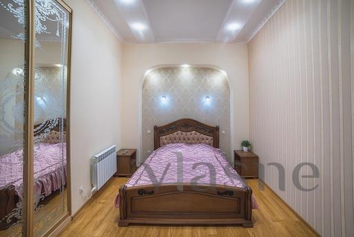 Daily rent one-bedroom apartment in the center of Lviv, on t