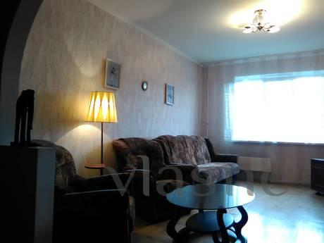 Spacious well appointed quiet 3 t., Kyiv - apartment by the day