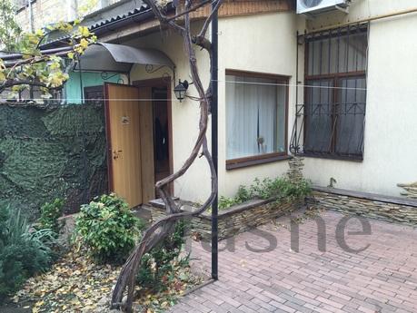 Apartment, Downtown! Daily! Odessa, Odessa - apartment by the day