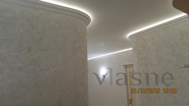 4 bedrooms with sea views 200 m, Odessa - apartment by the day