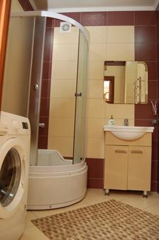 Renting an apartment in the center, WI-F, Mirgorod - apartment by the day