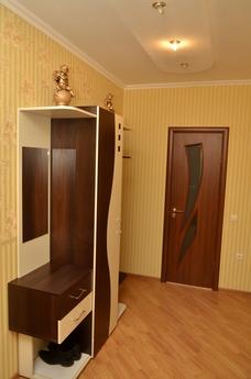 Renting an apartment in the center, WI-F, Mirgorod - apartment by the day