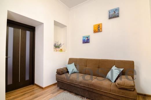2 bedroom apartment for rent, Lviv - apartment by the day