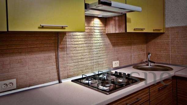 New building in the heart, Rivne - apartment by the day
