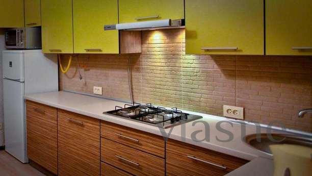 New building in the heart, Rivne - apartment by the day