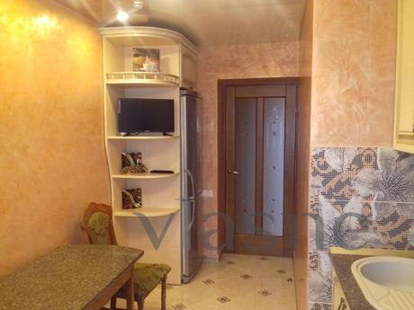 VIP near center!, Lviv - apartment by the day