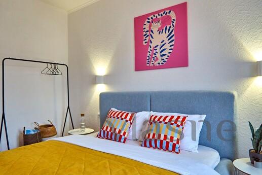 Super stylish, new near the Town Hall., Mukacheve - apartment by the day