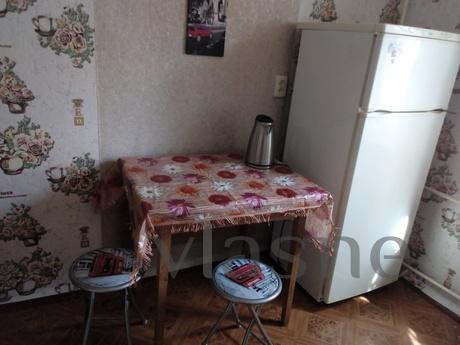 Rent kv. near-ru pl. Festevalnoy, Zaporizhzhia - apartment by the day