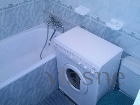 Rent kv. near-ru pl. Festevalnoy, Zaporizhzhia - apartment by the day