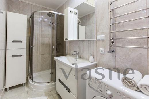 Avangard Qn Romana Apartment, Львов - квартира посуточно