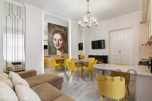 Avangard DeLuxe* Art Apart, Lviv - apartment by the day
