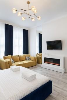 Avangard DeLuxe* Art Apart, Lviv - apartment by the day
