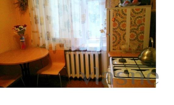 Cozy 1 bedroom apartment, Chernihiv - apartment by the day