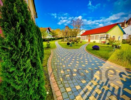 We rent rooms (sobstveninik) private house in the city cente