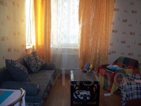 Квартира сдается и по суточно и на длительно,
вся бытовая те