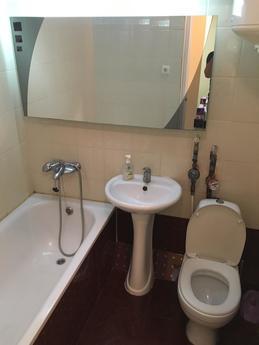 Comfortable apartment, Odessa - apartment by the day