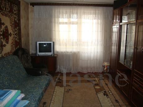 Rent 2-bedroom apartment for rent, st. Korolev / district to