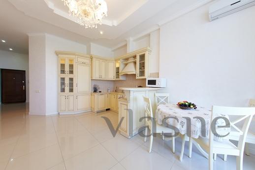 3-bedroom apartment, 'Provence', Odessa - apartment by the day