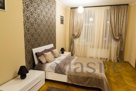 Beautiful, spacious apartment with a fresh renovated, new ap