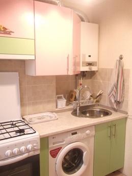 Rent 1-bedroom apartment near the sea, Feodosia - apartment by the day