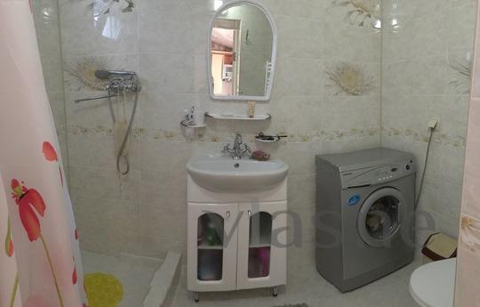 house in the center of Yevpatoria, Yevpatoriya - apartment by the day