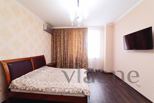 Rent a luxury 3-bedroom in Arcadia, Odessa - apartment by the day