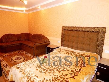 Cozy apartment, check in any time, Rivne - apartment by the day