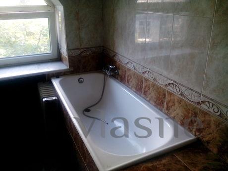 budget room, near the city beach, Odessa - apartment by the day