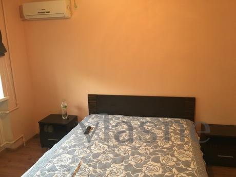 Rent a 2-room apartment, Chernomorsk (Illichivsk) - apartment by the day