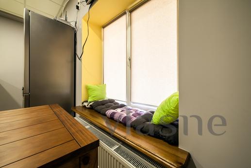 Beds in new hostel near the trainstation, Lviv - apartment by the day