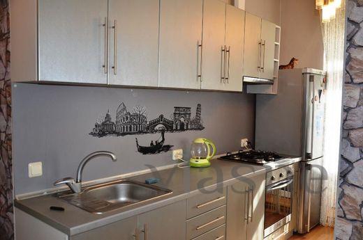 By the sea! French Boulevard. 3 dedroom, Odessa - apartment by the day