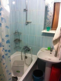 3 bedroom apartment for rent, Chernomorsk (Illichivsk) - apartment by the day