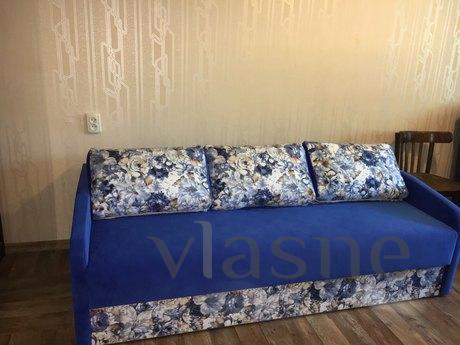 3 bedroom apartment for rent, Chernomorsk (Illichivsk) - apartment by the day