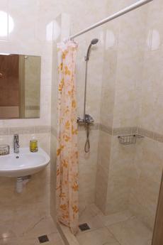 I rent a new apartment, Odessa - apartment by the day