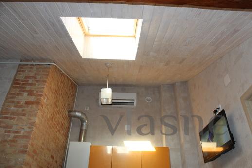 I rent a new apartment, Odessa - apartment by the day