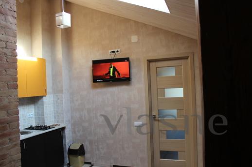 I rent a new apartment, Odessa - apartment by the day