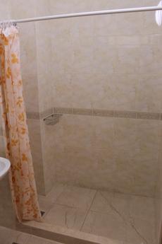 I rent a new apartment, Odessa - apartment by the day