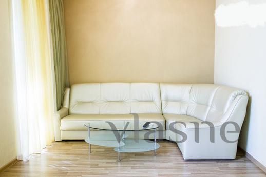 2 bedroom. Pushkinskaya 54, Kharkiv - apartment by the day