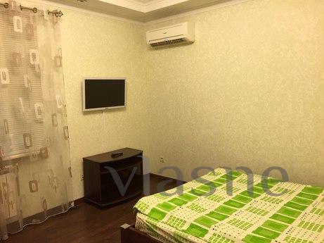 I rent a house with a patio, Odessa - apartment by the day