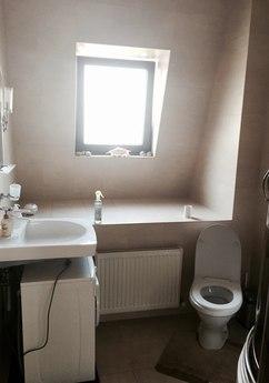 I rent a house with a patio, Odessa - apartment by the day