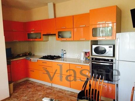 I rent a house with a patio, Odessa - apartment by the day