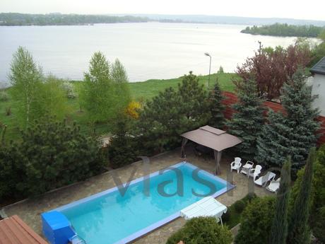 I rent a house on the bank of the Dniepe, Dnipro (Dnipropetrovsk) - apartment by the day