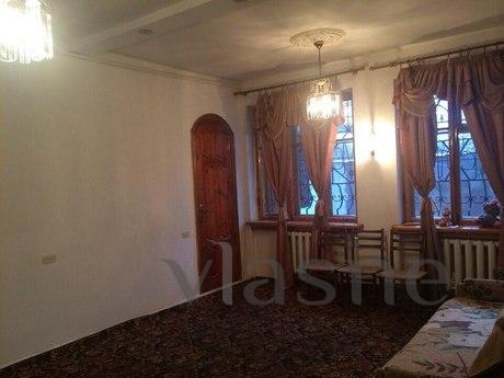 big house for the company to 15 people, Odessa - apartment by the day