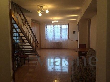 big house for the company to 15 people, Odessa - apartment by the day