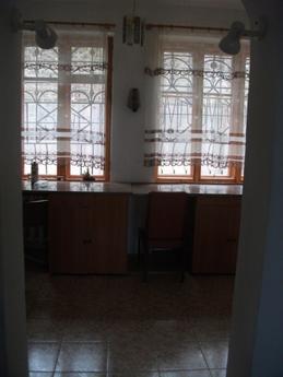 big house for the company to 15 people, Odessa - apartment by the day