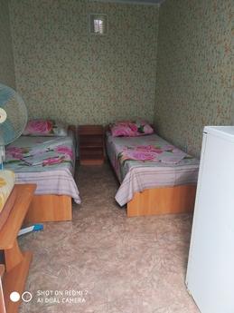 Сдам номера посуточно, Геническ - квартира посуточно