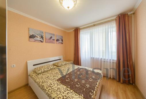 2 bedroom apartment, Kyiv - apartment by the day