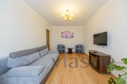 2 bedroom apartment, Kyiv - apartment by the day