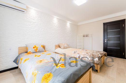 The apartment is renovated, Kyiv - apartment by the day