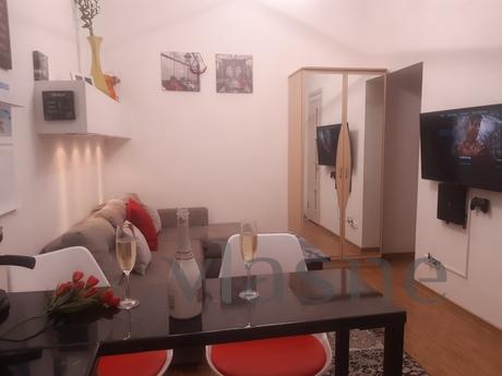 Daily rent in the center of Odessa, Odessa - apartment by the day